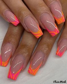 Olivia Mark - Set de 24 Uñas Postizas Brillantes Tie Dye con Aplicación a Presión Orange Nail, Valentine Nails, Ombre Acrylic Nails, Fake Nails With Glue, Stick On Nails, Orange Nails, Pretty Acrylic Nails