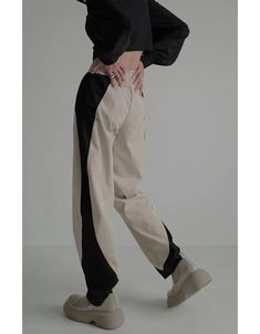 Sports Wear Women, Simple Fits, Sport Wear, Sports Women, Harem Pants, Style Inspiration, Pants, Fashion Design, How To Wear