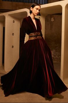 Velvet Caftan, Azzedine Alaia, Red Evening Dress, فستان سهرة, Fashion Show Collection, Fashion 2020, Vogue Paris, Primavera Estate, Alexander Wang