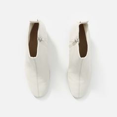 The Day Boot – Everlane Modern Low Heel Boots For Spring, Modern Low Heel Spring Boots, Modern White Square Toe Boots, Chelsea Boots Women, Modern Square, Woman’s Day, Chelsea Boot, Day And Night, Nappa Leather