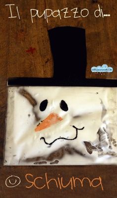 a paper bag with a snowman face on it and the words, it papazzio di schlumaa