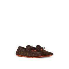 LOUIS VUITTON® - Lv Driver Moccasin - Brown French Formal Garden, Colorful Notes, Louis Vuitton Official, Driving Shoes, The Vamps, Men's Collection, Loafer Shoes, Moccasins, Calf Leather