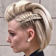 Gorgeous Braids, Side Braid Hairstyles, Prom Hairstyles For Short Hair, Short Braids, Nails Wedding, Flat Iron Hair Styles, Ideas Nails, Penteado Cabelo Curto