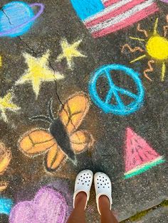 chalk art inspo summer aesthetic Aesthetic Chalk Art, Centre Parcs, Side Walk