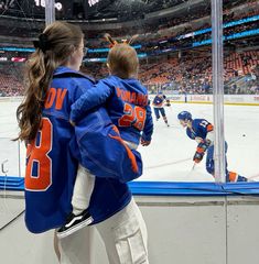 hockey wag at hockey game; sofia krasovskaya, alex romanov’s wife with the new york islanders Nhl Wife Outfit, Hockey Family Aesthetic, Hockey Mom Aesthetic, Nhl Wag Aesthetic, Hockey Wags Aesthetic, Nhl Wife Aesthetic