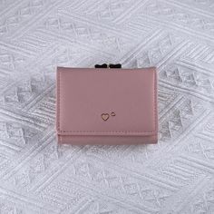 Material: This Wallet Made Of Pu Leather, It’s Durable And The Touch Feeling Is Comfortable. Size: 4.1” X 1.0” X 3.1”, Weight: 107g(4.3oz), 5 Card Slots, 2 Slip Pockets, 1 Id Window, And 1 Bill Site Compartments Perfect For Holding Your Money, Receipts, Checks, Etc, The Most Stylishly Designed Coin Purse Feature Is A Kiss-Lock Closure In The Middle For Coins,Beautiful And Practical, And So Hard To Resist Such An Attractive Wallet. Simple And Durable Stylish Small Wallet No Matter For Women, Girl Wallet Simple, Boho Wallet, Wallets For Girls, Louis Vuitton Sarah Wallet, Kate Spade Card Holder, Fabric Wallet, Louis Vuitton Wallet Zippy, Wallet For Women, Brown Wallet