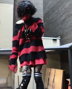 Vomitboy Outfits, Goth Gifts, How To Impress, Mode Emo, E Girl Outfits, Goth Girl, No Face