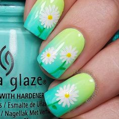 Green Nail Art, Nail Art Designs Summer, Flower Nail Designs, Seasonal Nails, Floral Nail Art, Acrylic Coffin, Nails 2021, Spring Nail Art