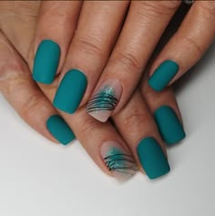 Teal Design Nails, Teal Gel Nail Designs, Blue Green Nails Designs, Short Teal Nails, Teal Nails With Design, Dark Teal Nails Designs, Teal Nail Ideas