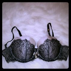 Beautiful Black Lace Bra With Rhinestone Bow Broche Embellishment 36d *Velvet Straps. Absolutely Beautiful Black Lace Bra, Lingerie Outfits, Rhinestone Bow, Lace Bra, Victoria's Secret, Angeles, Black Lace, Women's Intimates, Black And Grey