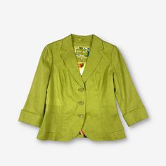 Gender:Womens  Y2K Per Una jacket in green. Made from polyester blend. Tag states size 10 and fits a small. Please check measurements.  Condition:Excellent    Measurements:     Pit To Pit 17"   Sleeve (Underarm) 12"   Base Of Collar To Hem (Front): 22" Fitted Green Outerwear For Fall, Green Long Sleeve Sport Coat For Fall, Green Fitted Long Sleeve Sport Coat, Green Notch Lapel Blazer With Pockets, Fitted Green Sport Coat With Long Sleeves, Green Fitted Blazer For Fall, Fitted Green Blazer For Fall, Single-breasted Green Blazer For Fall, Green Spring Blazer With Pockets