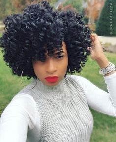 Hair goals. Nice crochet tho Cabello Afro Natural, Black Curly, Crochet Braids Hairstyles, Black Curly Hair, Penteado Cabelo Curto, Hair Crush, American Woman, Dye My Hair