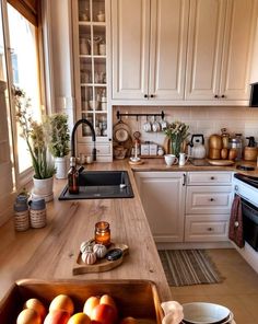 Warm Toned Kitchen, Cottagecore Interior, Mom Kitchen, House Makeover, Dream House Rooms, Cozy Kitchen, Dream House Interior, Style Kitchen