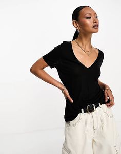 ASOS DESIGN relaxed v-neck t-shirt in black | ASOS Trendy Black V-neck Top For Summer, Black V-neck T-shirt For Summer, Modern V-neck Tops For Summer, Trendy V-neck T-shirt Relaxed Fit, Black V-neck T-shirt With Relaxed Fit, Black Relaxed Fit V-neck T-shirt, Modern Relaxed Fit V-neck Top, Trendy Black V-neck T-shirt, Modern Black V-neck Top