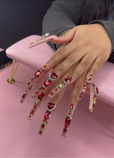 Red Freestyle Nails, Nail Tech Ideas, Gem Nail Designs, Acrylic Nail Designs Classy, Freestyle Nails, Quinceanera Nails, Coffin Nails Matte, Tapered Square Nails