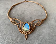 Labradorite macrame choker necklace tiara.With love 💜 Adjustable Bohemian Labradorite Necklaces, Bohemian Labradorite Necklace For Festival, Bohemian Labradorite Crystal Necklace For Festivals, Macrame Choker Necklace, Macrame Choker, Macrame Colar, Jewelry Hippie, Micro Macramé, Elegant Necklace