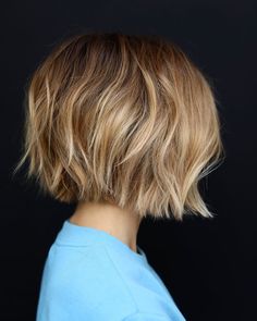 Messy Blonde Bob, Bob Pendek, Balayage Bob, Shaggy Bob, Caramel Blonde, Wavy Bob Hairstyles, Choppy Bob Hairstyles, Angled Bob, Peinados Fáciles Para Cabello Corto