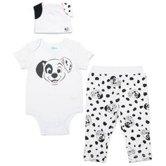 Dress your little one in these adorable baby outfits and get ready for a day filled with Disney magic. These soft and comfy bodysuit and pants sets come with a matching hat and feature artwork of your favorite classic Disney characters. Choose from cute designs of Marie from The Aristocats, Bambi, Patch from 101 Dalmatians, Simba from The Lion King, Mickey Mouse, Winnie the Pooh, and Tigger. Made from a comfortable material and with an easy to dress design, these stylish outfits will keep your c Bambi Baby, Newborn Baby Boys, Classic Disney Characters, 3 Piece Outfit, Disney Classics, Baby Hoodie, Soft Clothes