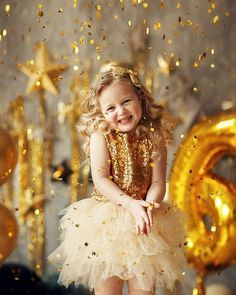 New Year Photoshoot Ideas, Glitter Photo Shoots, Princess Photo Shoot, New Year Photoshoot, Birthday Vibes, Toddler Photoshoot, Princess Photo, New Year's Eve Party, My Year