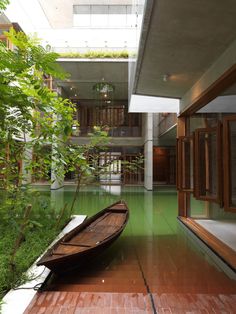 two pictures of the inside of a house and outside of a boat in the water