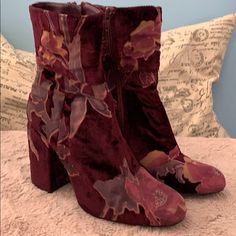 Maroon Velvet Floral Steve Madden Ankle Booties. Size 8. Never Worn. Snug Fit Around Ankle. 10 1/2in. Adorable Boots Sure To Impress! Fabric High Heels For Fall, Fall Round Toe Fabric Heels, Fabric Round Toe Heels For Fall, Fabric Heels With Round Toe For Fall, High Heel Fabric Boots For Spring, Spring Fabric High Heel Boots, Suit Of Armor, Steve Madden Shoes, Ankle Booties