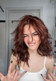 Trend 2023, Hair Color Auburn, Tiktok Fashion, Based On Your Zodiac Sign, Hair Color And Cut, Auburn Hair, Dye My Hair