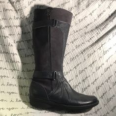 Clarks Real Leather/Suede Black Boots Size 7w Wore Only Once. They Look Brand New! Black Leather Boots With Zipper Closure, Casual Leather Boots With Side Zipper, Womens Clarks, Shoes Womens, Clarks Shoes, Shoes Heels Boots, See Photo, Real Leather, Black Boots