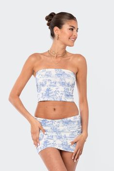 PRODUCT INFO Tube Top Strapless design Stretch fabric Porcelain inspired print Matching set Polyester, Spandex Darianka (5'7) wears size S Sab (5'4) wears size M Item care: Wash with similar color Pool Outfits, Low Rise Skirt, Top Strapless, Outfit Streetwear, Bustier Top, Vintage Glamour, Delft, Tube Top, Polyester Spandex