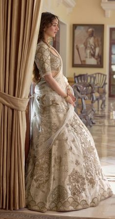 Aditi Rao Hydari Lehenga, Bridal Gowns Indian Receptions, Sabyasachi Gown, Lehenga Inspiration, Indian Dress Up, Aditi Rao Hydari, Aditi Rao, Indian Outfits Lehenga