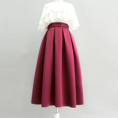 Long Wool Skirt Burgandy Red, Pleated Skirt Outfit Plus Size, Skirt Outfit Plus Size, Pleated Skirt Plus Size, Tulle Skirts Outfit, Skirt School, Long Pleated Skirt, Pleated Skirt Outfit, Red Plaid Skirt