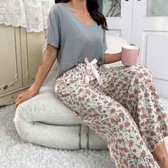 Lasaky - Cozy Nights Women's Sleepwear Collection with Short Sleeves and Flower Design Womens Pj Sets, Pajamas Short, Summer Pajama Set, Summer Pajamas, Nightgowns For Women, Long Trousers, Short Sleeve Tops, Womens Pyjama Sets, Sleepwear Sets