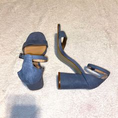 Nwt Steven Madden Chunky Heel Blue Block Heels With Stacked Open Heel, Blue Open Heel Block Heels With Stacked Heel, Blue Block Heels With Heel Strap And Open Heel, Blue Open Heel Shoes With Buckle Closure, Blue Open Heel Heels With Buckle Closure, Blue Open Toe Block Heels With Stacked Heel, Blue Block Heels With Stacked Heel, Spring Blue Heels With Buckle Closure, Blue Round Toe Block Heels With Stacked Heel