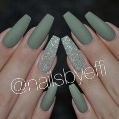 Matte Green Nails, Prom Nail Designs, Smink Inspiration, Prom Nails, Coffin Nails Designs, Pretty Acrylic Nails, Matte Nails