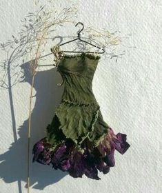 Midsummer Costume, Forest Fae, Fairy Clothing, Faerie Costume, Fair Outfits, Thread Bracelet, Pixie Hollow, Estilo Hippie