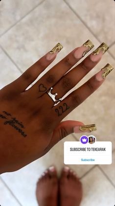 Gold Acrylic Nails, White Acrylic Nails, Simple Acrylic Nails, Acrylic Nails Coffin Pink, Unique Acrylic Nails, Bling Acrylic Nails, Acrylic Nails Coffin Short