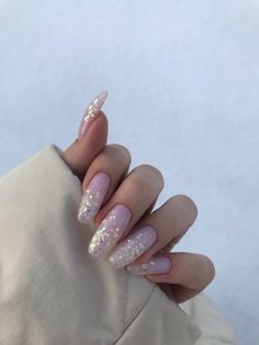 Silver Sparkly Nails, Beautiful Fall Nails, Nails With White, Gel Toe Nails, Glitter Gel Nails, Classy Acrylic Nails, Shiny Nails, Nails Only, Girls Nails