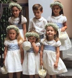 Wedding Brazil, Bride Pictures, Big Dresses, Wedding Planner Book, Spanish Wedding, European Wedding, Wedding Goals, Church Wedding, Wedding With Kids