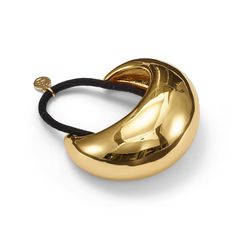 Make a bold yet sophisticated statement with the Dome Glossy Pony Cuff. With its rounded surface and pointed edges, this cuff offers a modern look that's full of attitude. Perfect for those who appreciate luxury, this accessory adds a sophisticated edge to any outfit. Ponytail Scrunchie, Lelet Ny, Black Tie Optional, Glam Boho, Halo Headband, Headband Jewelry, Cocktail Jewelry, Fabric Headbands, Everyday Basics