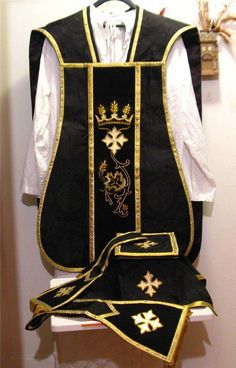 Black Fiddleback Chasuble Requiem Mass Vestment Set+Veil,Maniple,Stole,Burse | eBay: Church Images, Vintage Banner, Latin Mass, Roman Catholic, Catholic Faith, Veil, Louis Vuitton Monogram, Machine Embroidery