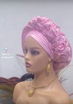 An elegant ladies damask Africa head gear/Auto gele.  Easy to fit on. Already made to fit all sort of head shapes. Good for all occasions.  Wedding s, naming ceremony, Christmas party, baby dedication, etc Vintage Hats For Women, Hats Outfit, Fascinator Hats Outfit, Ladies Dress Hats, Dinner Wear, Baby Dedication, African Head Wraps, Gold Digger, Head Gear