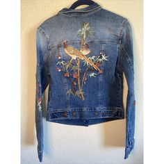 Beautiful Unique Rare Mavi Jeans Denim Jacket Stretchy New !!!Beautiful Embroidery Bird Quail Peasant Floral Oudtoor Nature Theme Front And Back Art Brand New Mavi Jeans Denim Jacket Button Up With Beautiful Floral And Bird Pheasant Quail On Back And Arms. Size Small Women. Embroidered Fitted Casual Outerwear, Casual Embroidered Fitted Outerwear, Casual Fitted Embroidered Outerwear, Jean Embroidery, Embroidery Bird, Jeans Denim Jacket, Embroidery Jacket, Small Women, Back Art