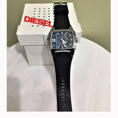 "Men Diesel  Dz-1131 Watch Classic Vintage Style /Unused 100% Genuine Leather Handmade Strap/Orginal Box/Very good condition/ ONLY THE BRAVE VERY SPECIAL DIESEL WATCH ⌚️ Vintage Men Diesel Watch Dz-1131 ✔️ Very good condition ✔️ Everything works very well ✔️ Handmade Real Leather  Strap ✔️ Vintage special series ✔️ Model: Dz-1131 ✔️ Case Color:Silver ✔️Brand:Diesel ✔️ Orginal Diesel Box ✔️ Style:Vintage ✔️ ✈🎁 Fast shipping UPS Express (Europe 2-3 days) (America 3-5 days) (Australia 5-8 days) (C Only The Brave, Diesel Watch, Classic Vintage Style, Watch Vintage, The Brave, Wristwatch Men, 8 Days, Casio Watch, Classic Vintage