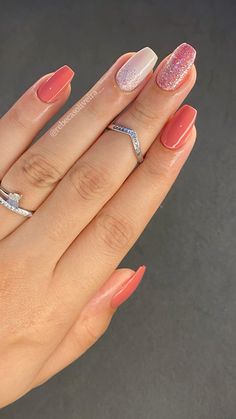 Pink Nails Easy, Nails Rosa, Nail Designs Pink, Latest Nail Designs, Spring Nail Designs, Brighter Days, Vibrant Nails, How To Grow Nails, Pink Nail Designs