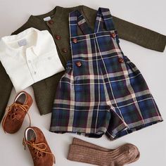 Baby Boy Outfits Old Money, Baby Boy Vintage Outfits, Aesthetic Baby Clothes Boy, Brown Overalls Baby Boy, Couture Mode, Boys Coat