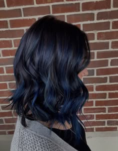 Midnight Velvet Hair Instagram: @alexismarkham #bluehair #hairinspo #haircare #hairstyles #haircuts #haircolor #darkhair #balayage #balayagehair #purplehair #hairgoals #guytang #mydentity #pravana #pravanavivids #pulpriothair Dark Blue Hair Balayage, Hair Dye Ideas For Pale Skin Blue Eyes, Midnight Blue Hair Short, Midnight Blue Balayage, Dark Blue Balayage Hair, Dark Midnight Blue Hair, Raven Hair Color, Navy Highlights, Blue Tips Hair