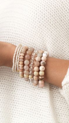 Beaded Bracelet Photography, Neutral Bracelet Stacks, Stretch Beaded Bracelets Diy, Wrap Bracelet Tutorial, Stackable Beaded Bracelets, Homemade Bracelets, Stone Bead Jewelry, Healing Stones Jewelry, Lava Bracelet