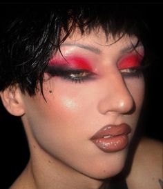 Exaggerated Eye Makeup, Red Editorial Makeup, Afro Goth, Birthday Makeup, Alternative Makeup, Red Makeup, Glam Makeup Look