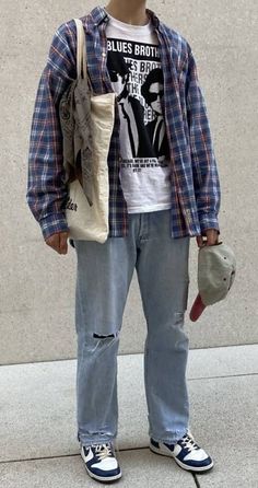 Hommes Grunge, Boy Outfits Aesthetic, Skater Boy Outfits, Boys Aesthetic Outfits, Closet Revamp, Masculine Outfits, Spiritual Fashion, Converse Outfits, Random Character