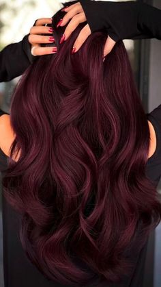 Pelo Color Borgoña, Wine Hair Color, Dark Red Hair Color, Cherry Hair