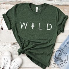 Cricut Tshirt Ideas, Club Tshirts, Cricut Tshirt, Tree Mountain, Sublimacion Ideas, Camping Shirts, Shirt Design Inspiration, Nature Shirts, Sublimation Mugs